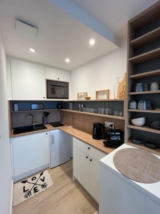 Appartement Le Bellevue à Granville Extérieur photo